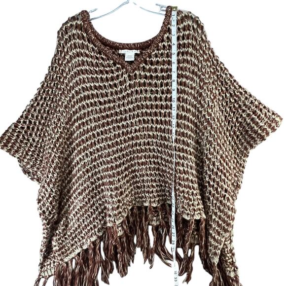 Willow & Clay Poncho M Brown Open Crochet Knit Fringe Oversized Boho Chunky Cozy - Picture 10 of 14